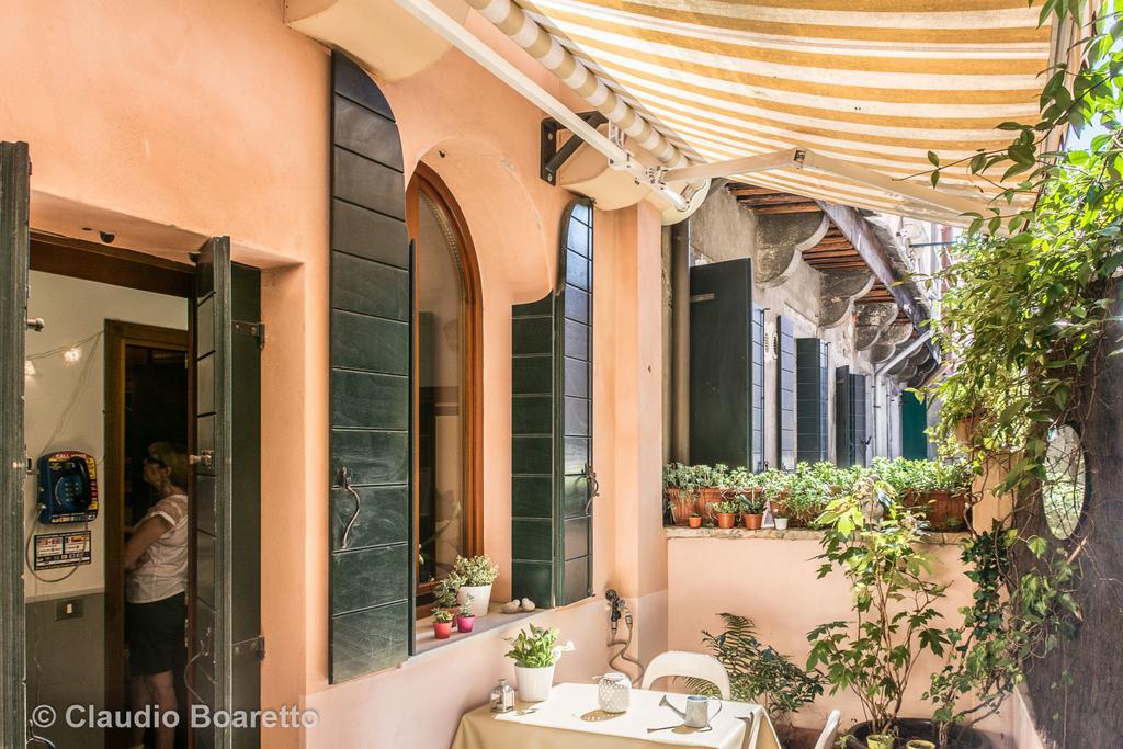 Residenza Al Pozzo Hotel Veneza Exterior foto